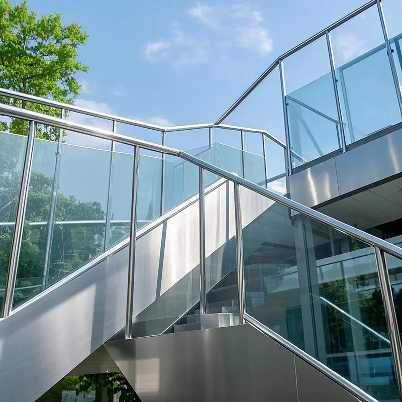 Moderne roestvrijstalen buisleuning voor commerciële trappen